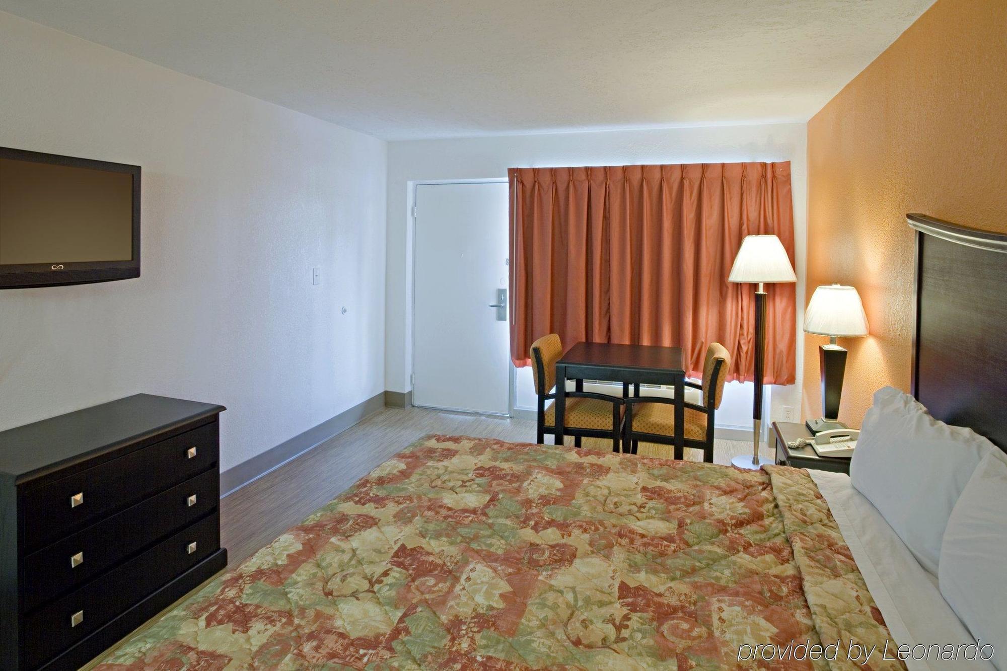 Econo Lodge متروبوليس الغرفة الصورة